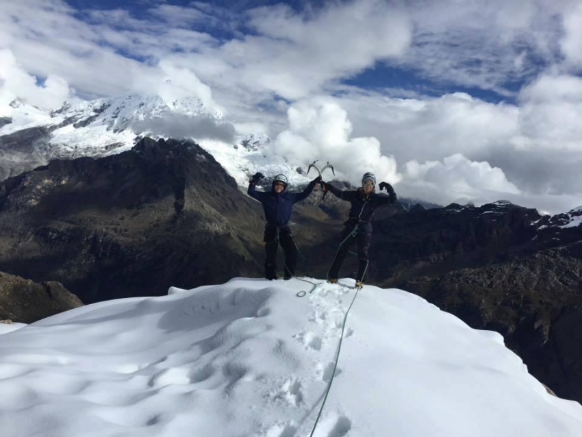Nevado Mateo 5150 Msnm. HUARAZ - 2 DIAS / 1 NOCHE